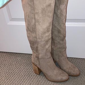 VICI Saint Slouch Boot - Grey